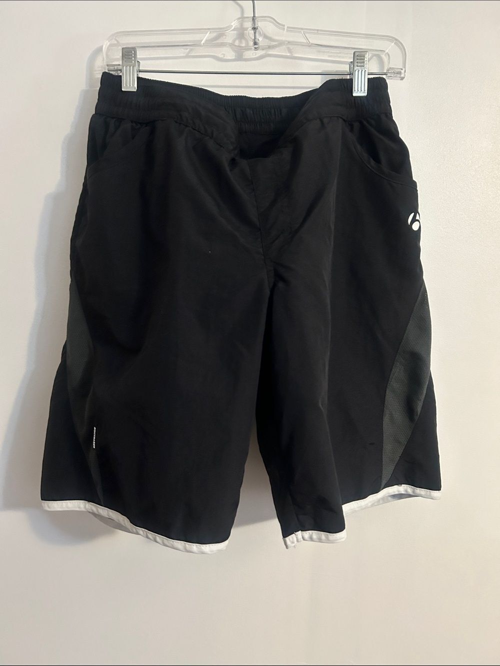 Bontrager Black loose-fit padded cycling shorts